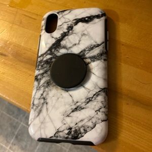 Otter box pop socket case